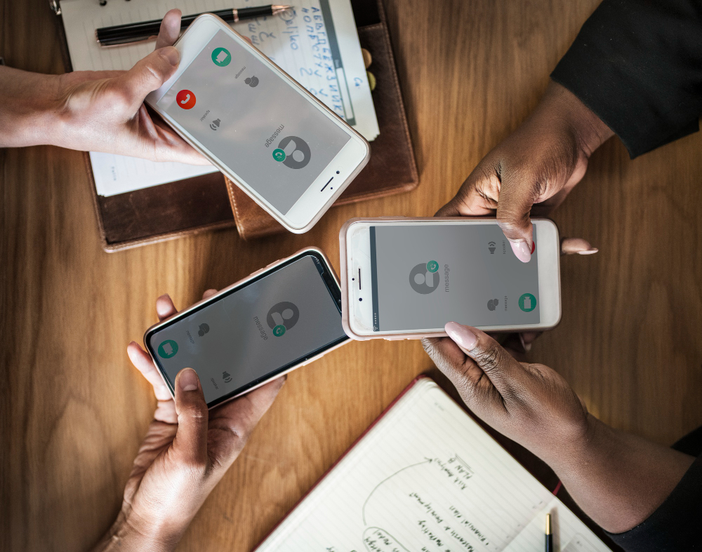 WhatsApp Delivery Notifications for Customers: A Practical Guide for Couriers in MENA and Africa